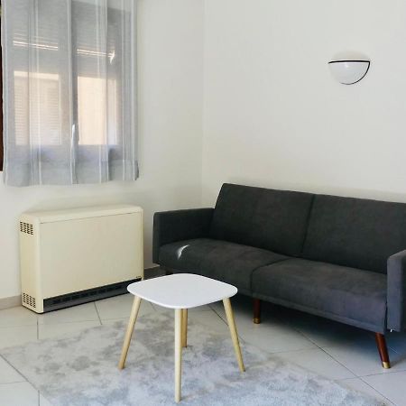 Confortable Pis En Ple Centre De Vic Aptgarbi Екстериор снимка